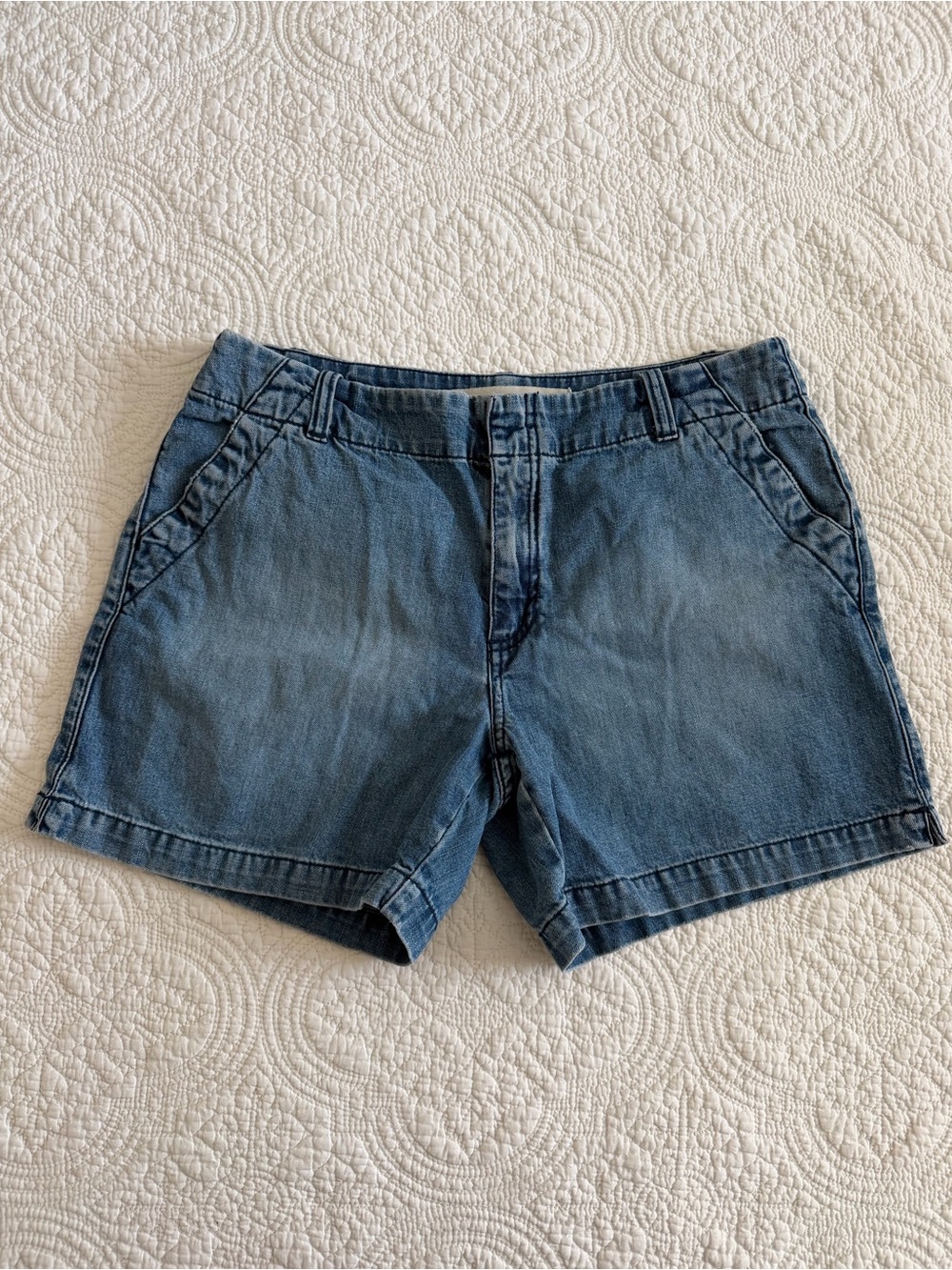 Gap Jeans Cotton 5" Relaxed Medium Wash Denim Shorts Casual Summer Womens 10